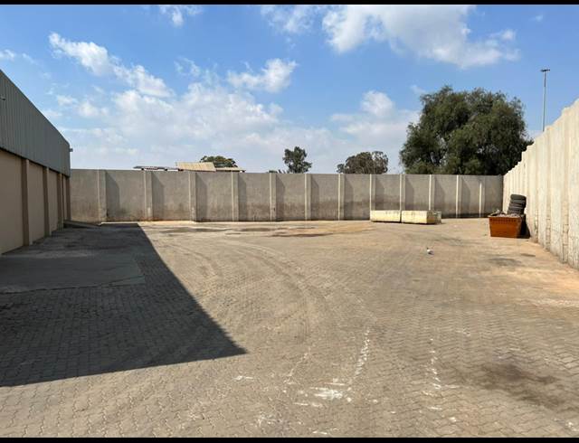 750M² WAREHOUSE TO LET IN PRIMROSE
