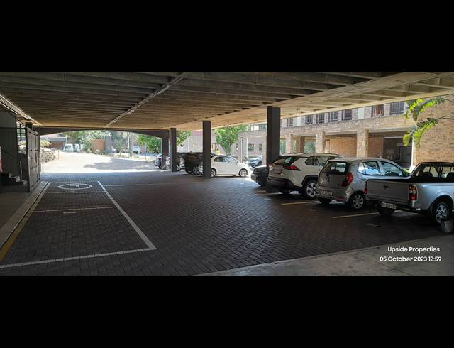 204.82M² OFFICE TO LET IN WESTVILLE