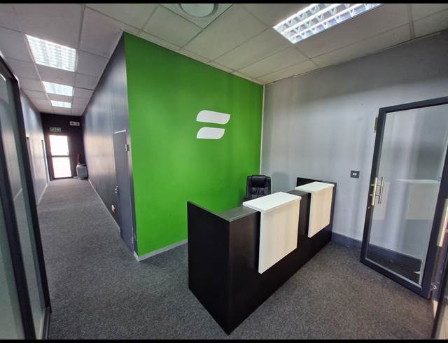133M² OFFICE TO LET IN IMPALA PARK