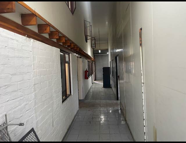 377M² WAREHOUSE TO LET IN OTTERY