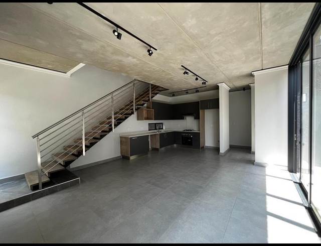 3 BEDROOM PROPERTY TO RENT IN MENLO PARK