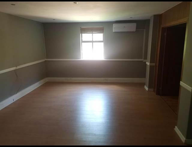 BUSINESS PROPERTY TO RENT IN FAERIE GLEN