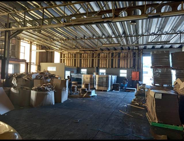 498M² WAREHOUSE TO LET IN PROSPECTON INDUSTRIAL
