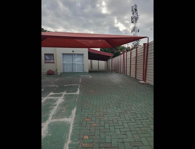 3 BEDROOM PROPERTY TO RENT IN ARBORETUM