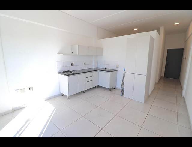 1 BEDROOM PROPERTY TO RENT IN FERNDALE