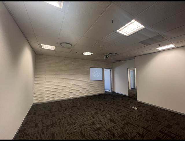 215M² OFFICE TO LET IN MELROSE ARCH