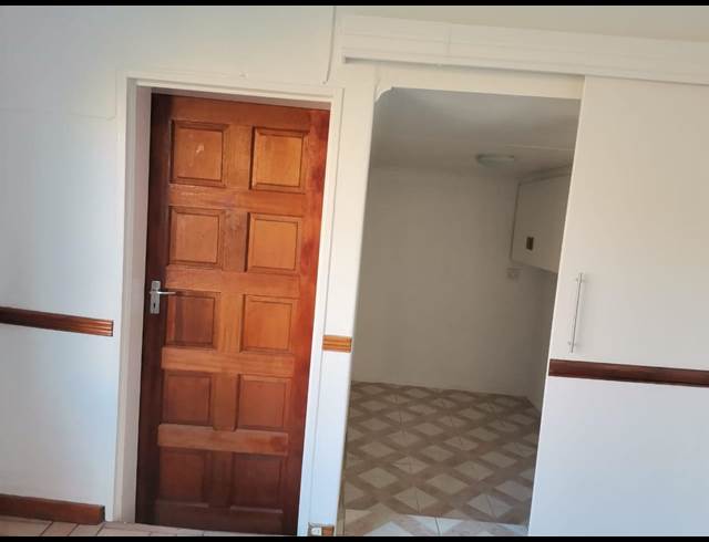 2 bed property to rent in CHRISVILLE