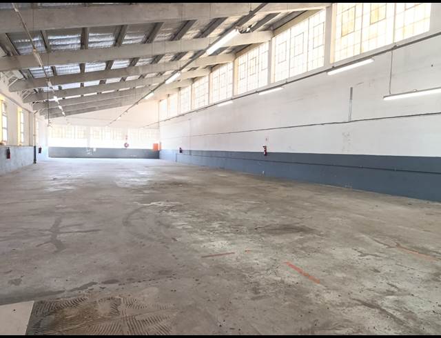 617M² WAREHOUSE TO LET IN PINETOWN CENTRAL
