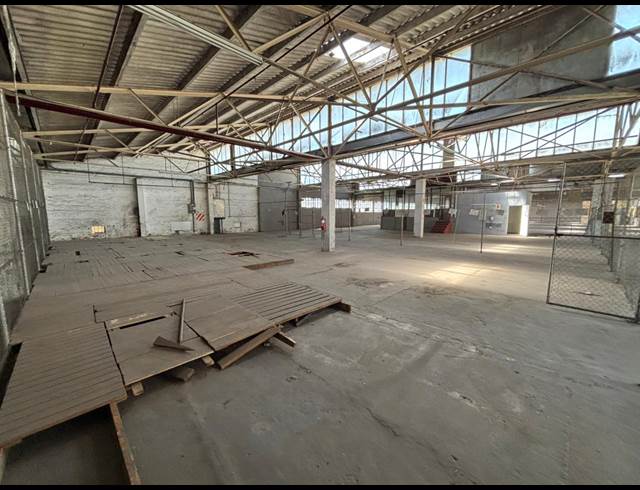 3,369M² WAREHOUSE TO LET IN EPPING INDUSTRIAL