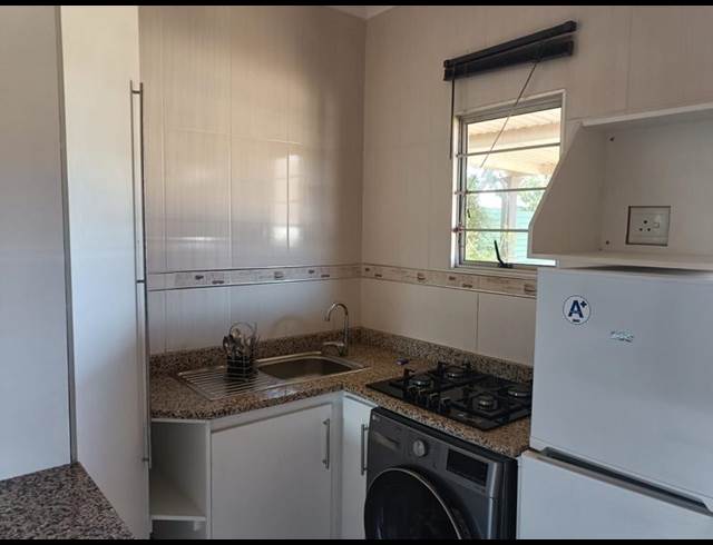 1 BEDROOM PROPERTY TO RENT IN RICHEM