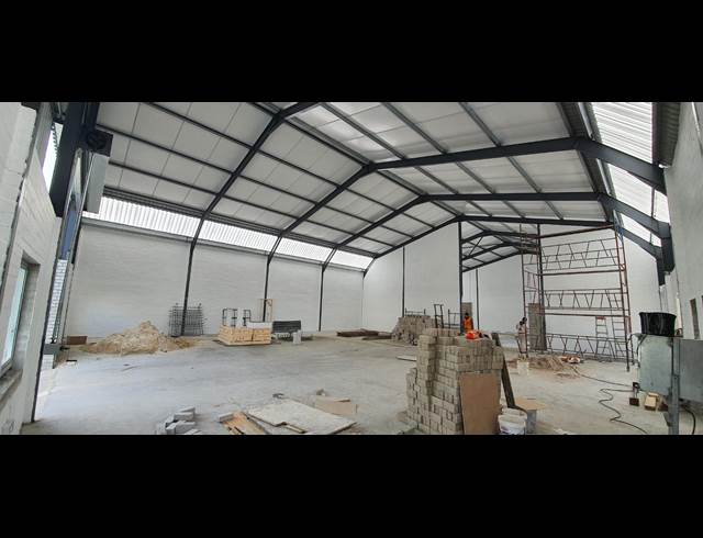 376M² WAREHOUSE TO LET IN AIRPORT INDUSTRIA