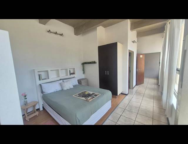 1 BEDROOM PROPERTY TO RENT IN BRAAMFONTEIN
