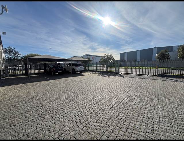 545M² WAREHOUSE TO LET IN BLACKHEATH INDUSTRIAL