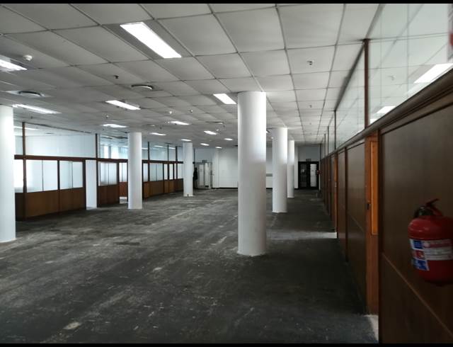 760M² OFFICE TO LET IN CONGELLA