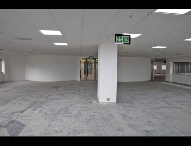 539M² OFFICE TO LET IN SANDTON CENTRAL