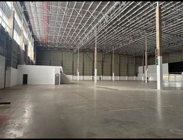 8,124M² WAREHOUSE TO LET IN HALFWAY HOUSE