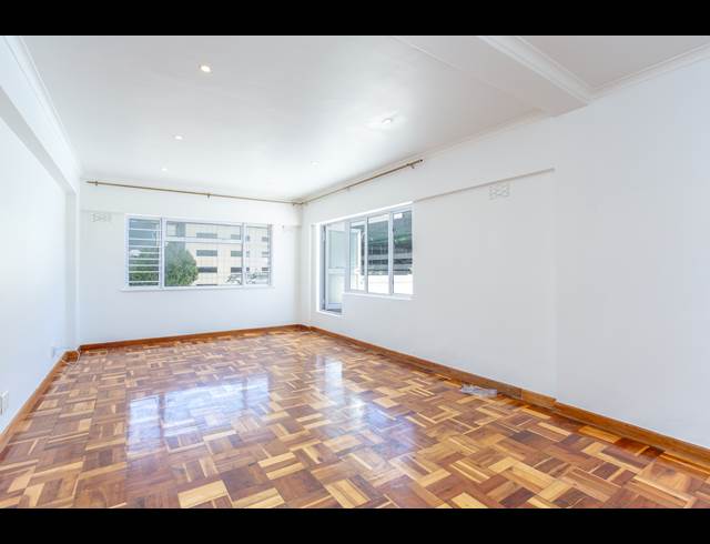 2 BEDROOM APARTMENT RENTED IN CLAREMONT UPPER