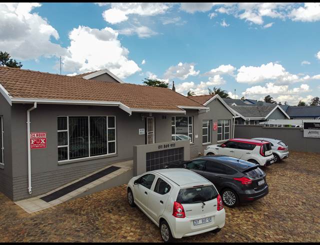 22M² OFFICE TO LET IN RANDHART