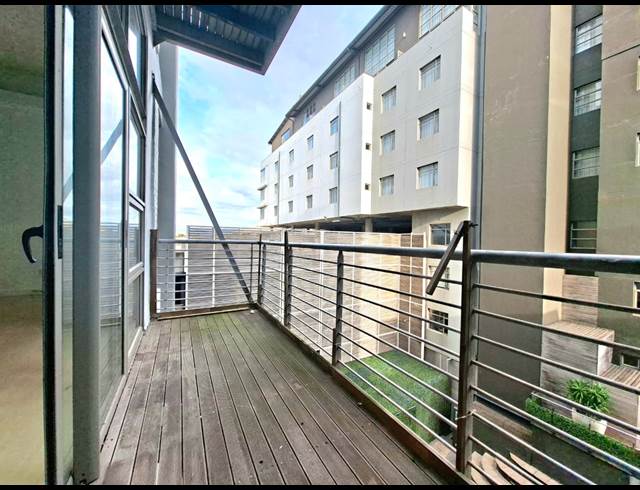 1 BEDROOM APARTMENT TO LET IN SALT RIVER