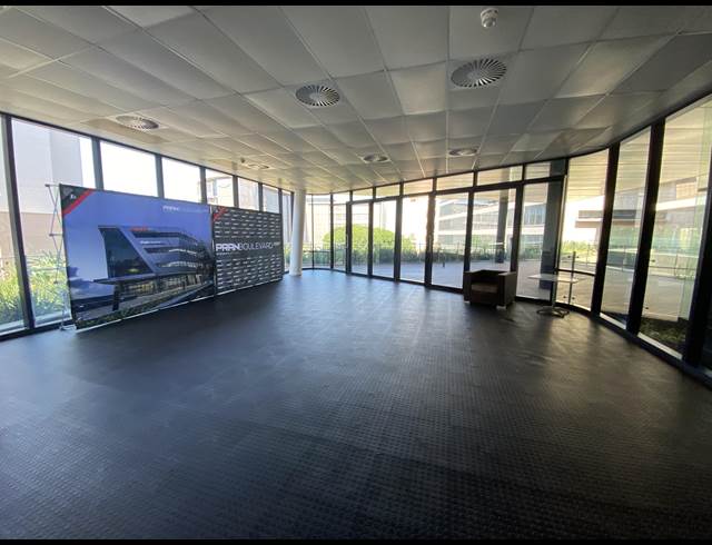 187M² OFFICE TO LET IN UMHLANGA RIDGE