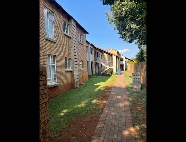 2 BEDROOM PROPERTY TO RENT IN OLYMPUS AH