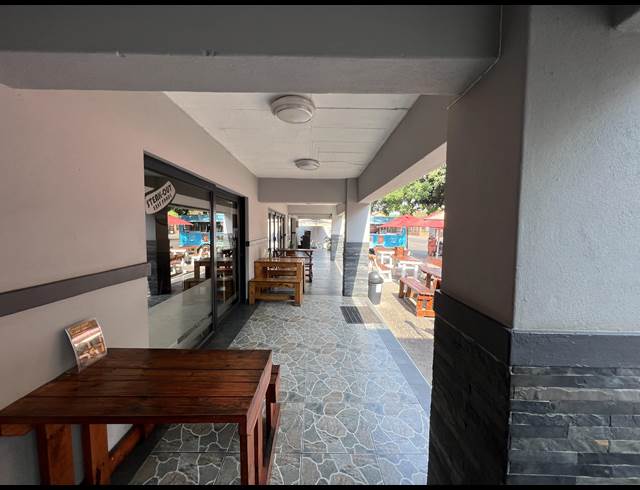 40M² RETAIL TO LET IN LAUDIUM
