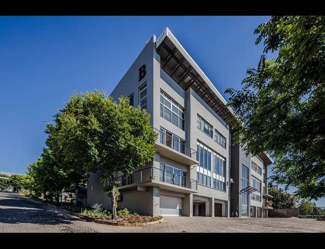 236M² OFFICE TO LET IN KYALAMI