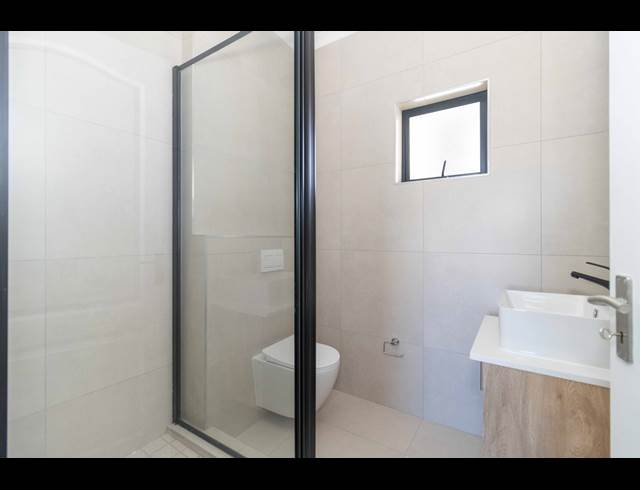 3 BEDROOM TOWNHOUSE TO LET IN SANDOWN