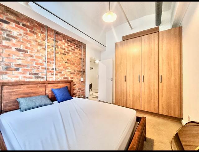 1 BEDROOM APARTMENT TO LET IN SALT RIVER