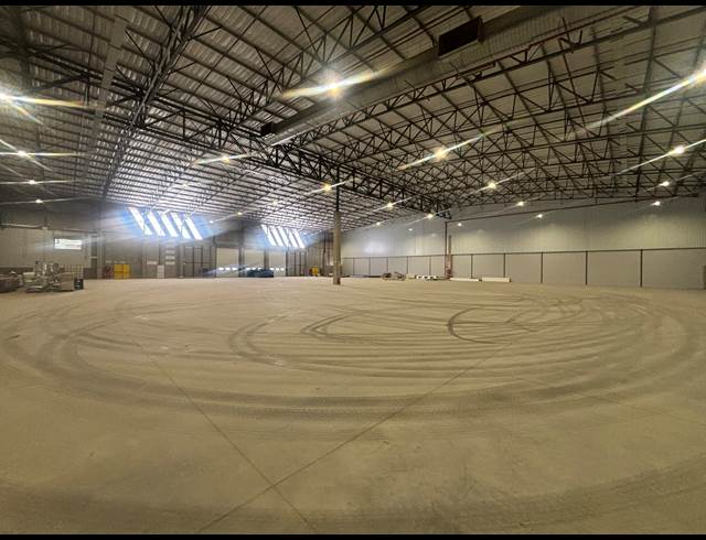 5,204M² WAREHOUSE TO LET IN BLACKHEATH INDUSTRIAL