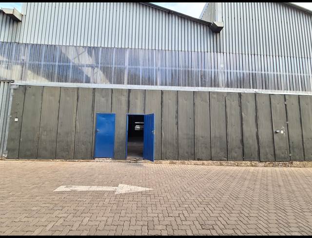 2,899M² WAREHOUSE TO LET IN OLIFANTSFONTEIN