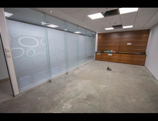 380M² OFFICE TO LET IN SANDTON CENTRAL