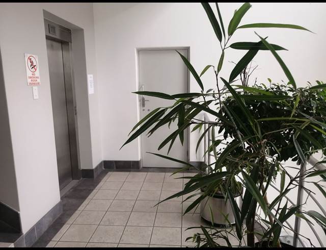 196M² OFFICE TO LET IN WESTVILLE