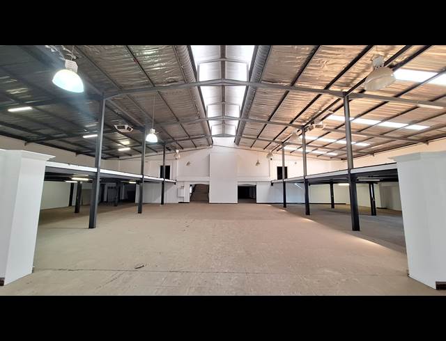 4,583M² WAREHOUSE TO LET IN KYA SANDS