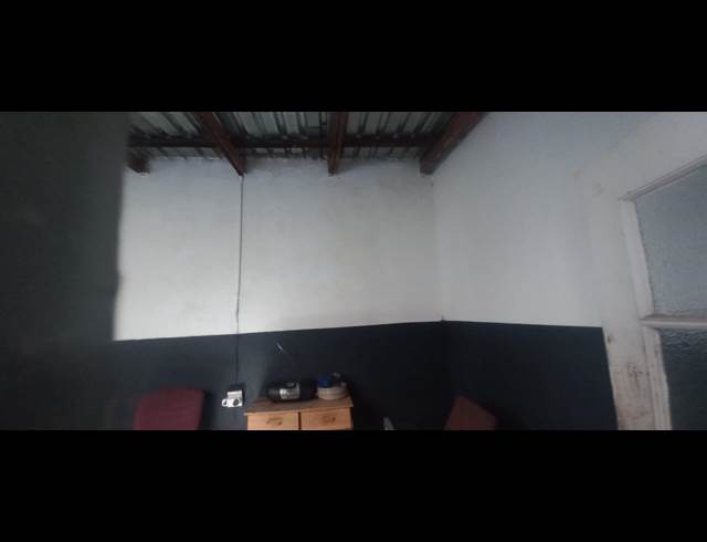 400M² WAREHOUSE TO LET IN CITY & SUBURBAN