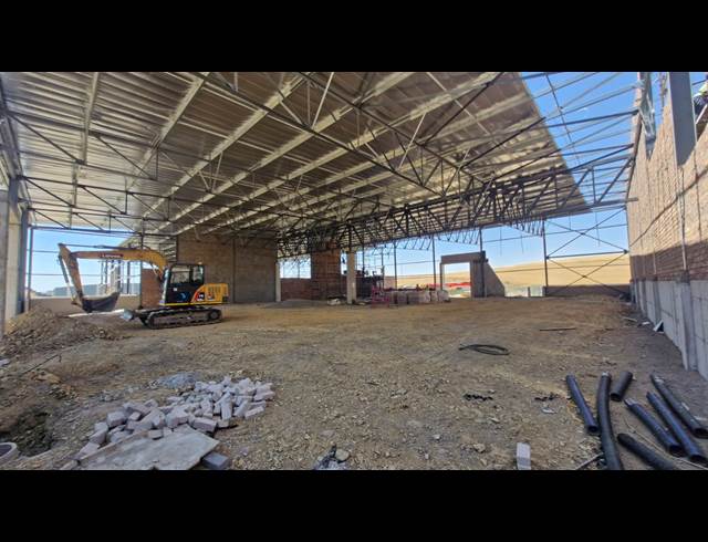 1,083.20M² WAREHOUSE TO LET IN CAPE FARMS