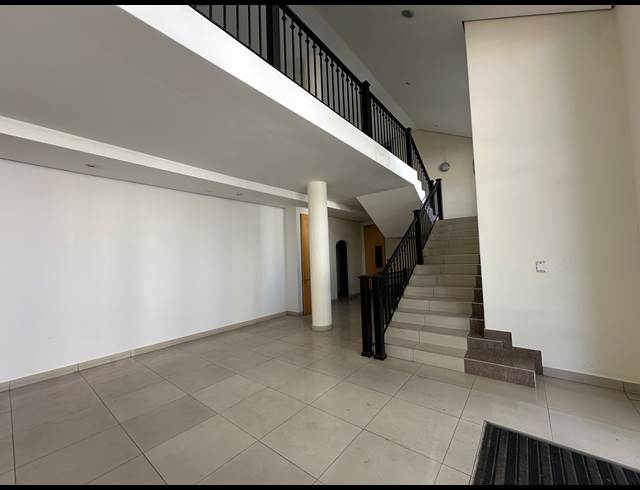 607M² OFFICE TO LET IN SANDTON CENTRAL