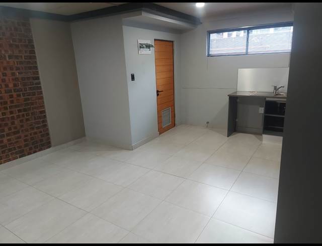 1 BEDROOM APARTMENT TO LET IN UMHLANGA RIDGE