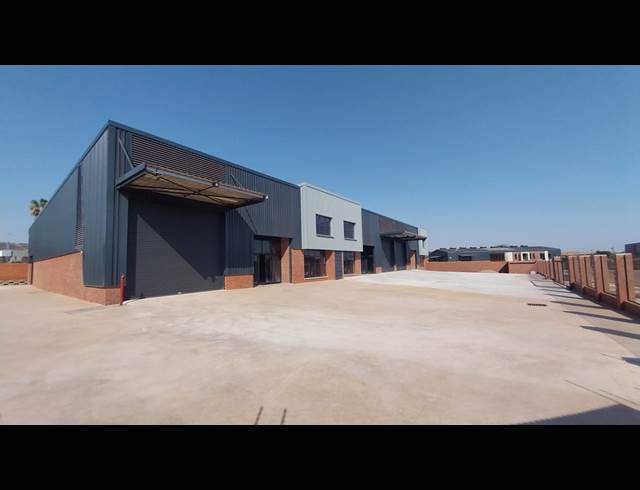 463M² RETAIL TO LET IN MONTANA