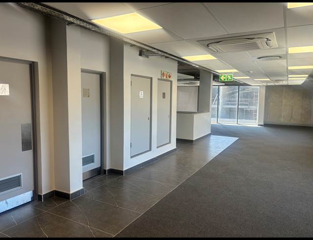 4,500M² WAREHOUSE TO LET IN BLACKHEATH INDUSTRIAL