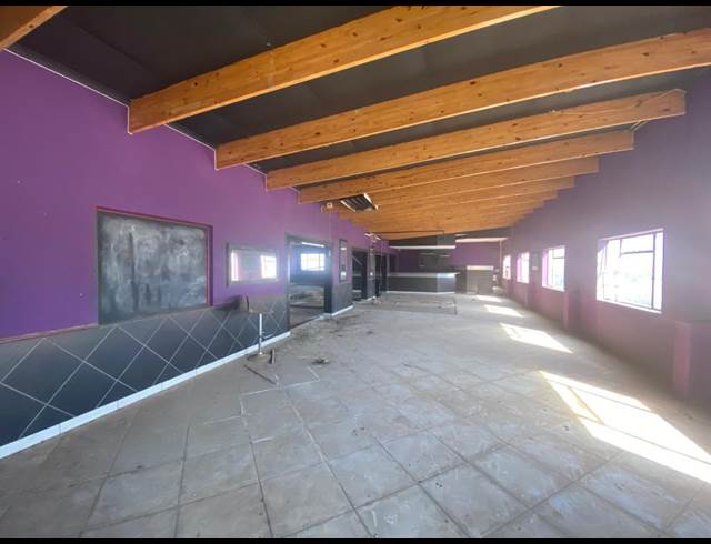 2,000M² WAREHOUSE TO LET IN INDUSTRIA NORTH
