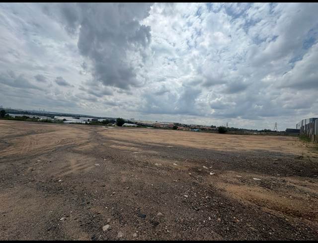 20,000M² VACANT LAND TO LET IN ALBERTON NORTH