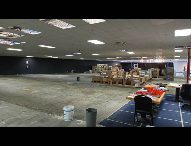 1,700M² WAREHOUSE TO LET IN MAITLAND