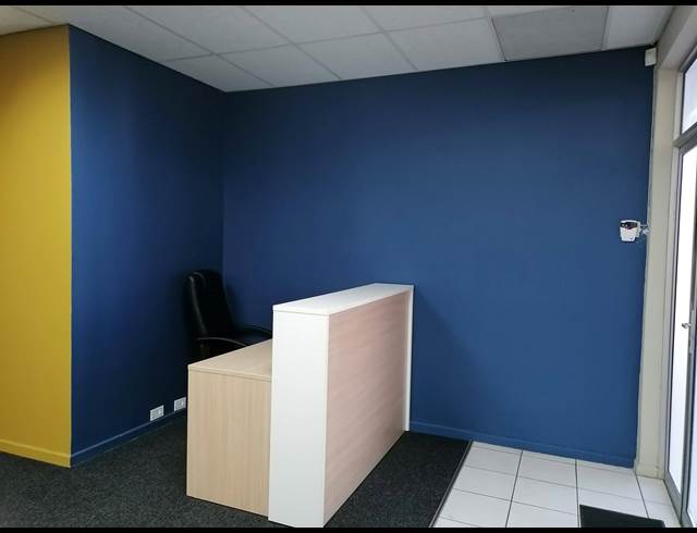 164M² OFFICE TO LET IN DURBANVILLE CENTRAL