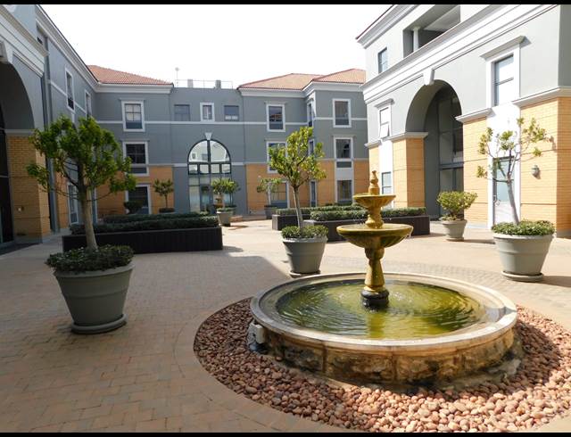 412M² OFFICE TO LET IN ILLOVO