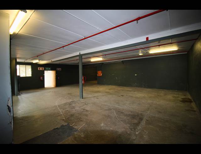 271M² WORKSHOP TO LET IN WILSONIA