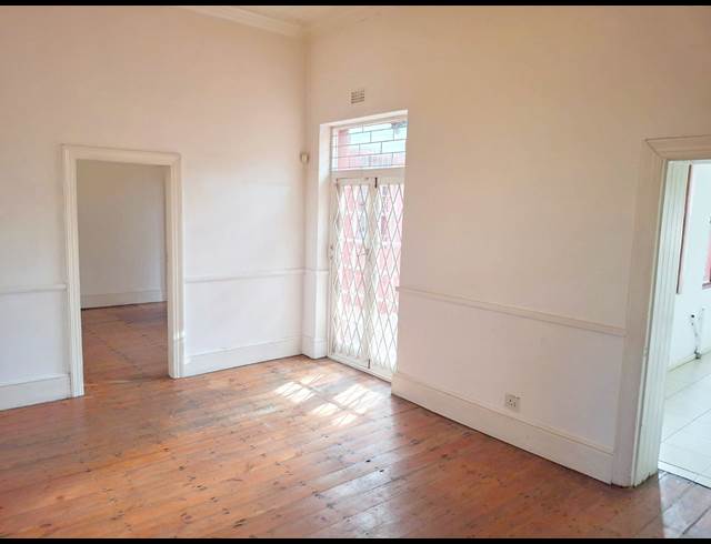 3 bed property to rent in OBSERVATORY