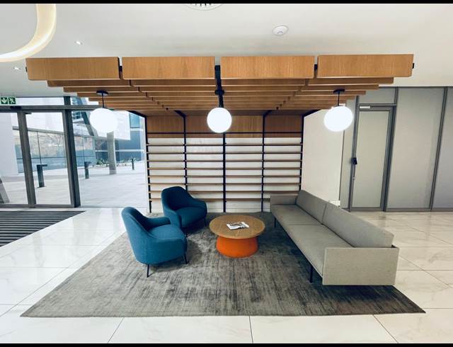 510M² OFFICE TO LET IN WATERFALL
