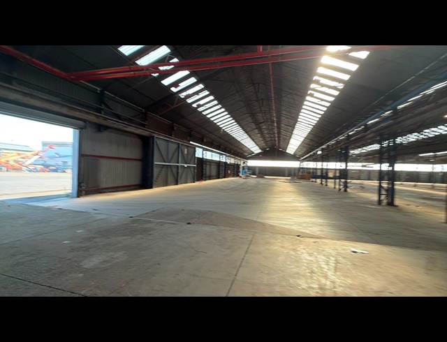 6,797M² WAREHOUSE TO LET IN TUNNEY