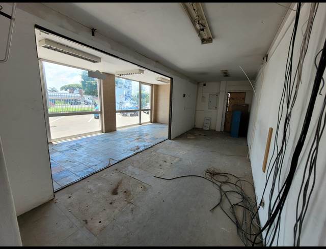 504M² OFFICE TO LET IN PROSPECTON INDUSTRIAL